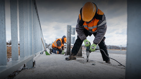 How to Choose the Best Safety Gloves for Winter