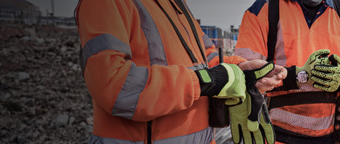 CONSTRUCTION SAFETYGLOVES FOR DEMANDINGSITE ENVIRONMENTS