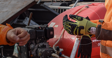 CONSTRUCTION SAFETY GLOVES FOR DEMANDING SITE ENVIRONMENTS