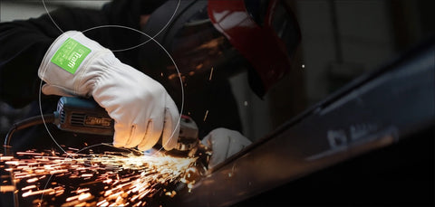 HEAT-RESISTANT GLOVES FOR HIGH-TEMPERATURE ENVIRONMENTS