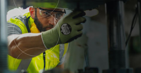 SAFETY GLOVES FOR MANUFACTURING & ENGINEERING